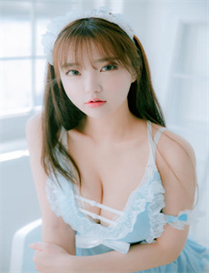 《欧美肉色丝袜》